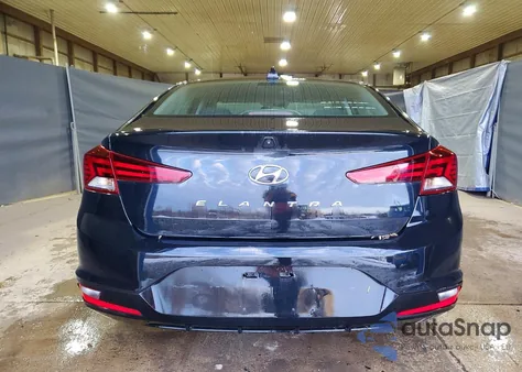 2019 Hyundai Elantra Sel z USA, uszkodzony, nr VIN 5NPD84LF3KH408791